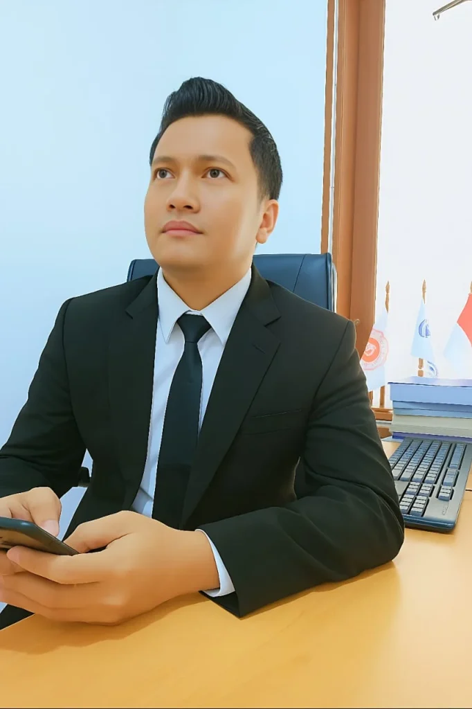 DR.HM.ASRORI.SH.,MH.,CTL.,CHA - pembina lmd halal